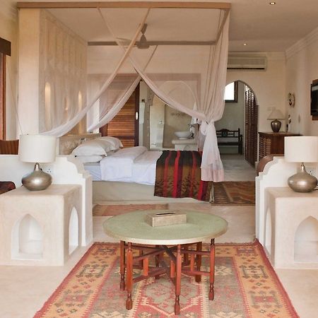 Swahili Villa Coco 2Br Apartment 700M To Beach Μομπάσα Εξωτερικό φωτογραφία